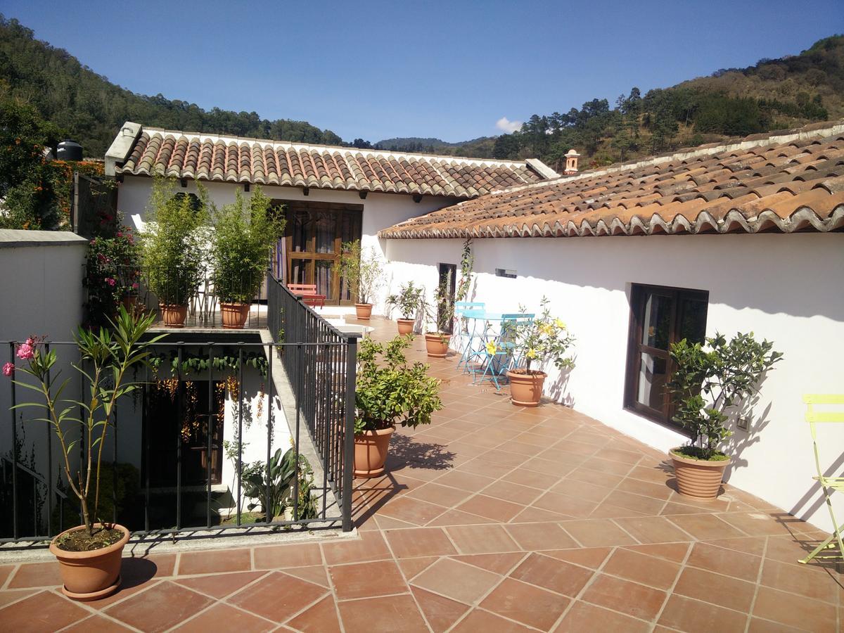 Casa Elena Bed & Breakfast Antigua Exterior photo